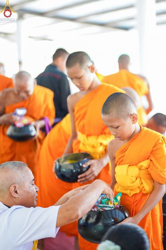 ภาพ No.123870:พิธีถวายสังฆทาน 323 วัด 4 จังหวัดชายแดนภาคใต้ ครั้งที่ 166 ณ ศูนย์ปฏิบัติธรรมภาคใต้ อ.บางกล่ำ จ.สงขลา วันเสาร์ที่ 17 กุมภาพันธ์ พ.ศ. 2567