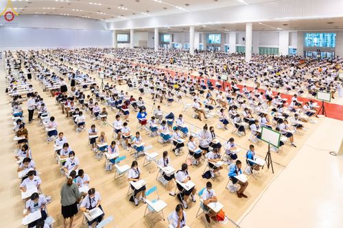 โครงการตอบปัญหาธรรมะทางก้าวหน้า ครั้งที่ 41 รอบชิงชนะเลิศระดับชาติ วันเสาร์ที่ 23 ธันวาคม พ.ศ. 2566 ณ ห้องแก้วสารพัดนึก วัดพระธรรมกาย จัดโดย ชมรมพุทธศาสตร์สากล