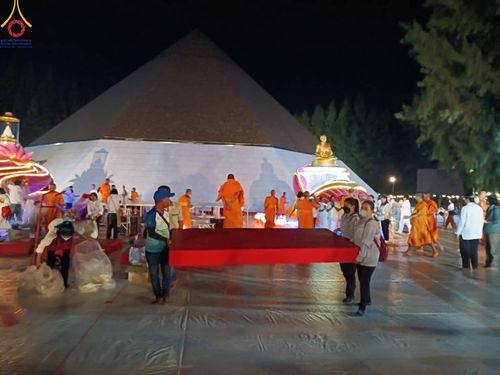 ภาพ No.108250:V.5 ทุ่มพลัง การเตรียมงาน เก็บงาน การรับบุญของเจ้าหน้าที่หน่วยงานต่างๆ เพื่อโครงการธรรมยาตรา กตัญญูบูชามหาปูชนียาจารย์ พระมงคลเทพมุนี (สด จนฺทสโร) พระผู้ปราบมาร อนุสรณ์สถาน 7 แห่ง ปีที่ 12 ระหว่างวันที่ 2 - 31 มกราคม พ.ศ. 2567