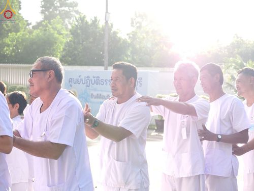 ภาพ No.157550:โครงการ อุบาสกแก้ว อุบาสิกาแก้ว รุ่นที่ 3 ตัวแทนทอดกฐินสามัคคีทั่วไทย 30,000 วัด ระหว่างวันที่ 20-22 กันยายน พ.ศ. 2567 ณ ศูนย์ปฏิบัติธรรมจันทบุรี