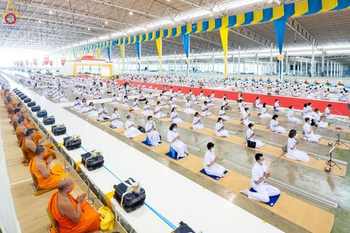 ภาพ No.85492:พิธีมุทิตาสักการะ พระราชาคณะ และพระครูสัญญาบัตร วันอาทิตย์ที่ 30 กรกฎาคม พ.ศ. 2566  ณ สภาธรรมกายสากล วัดพระธรรมกาย