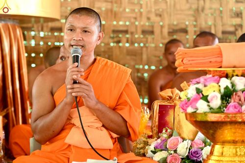 ภาพ No.272167:วันที่ 29 ตุลาคม พ.ศ. 2568 พิธีทอดกฐินสามัคคีทั่วไทย ณ ศูนย์อบรมเยาวชนสบเมย อ.สบเมย จ.แม่ฮ่องสอน โดยคณะศิษยานุศิษย์ บูชาธรรม 81 ปี หลวงพ่อธัมมชโย