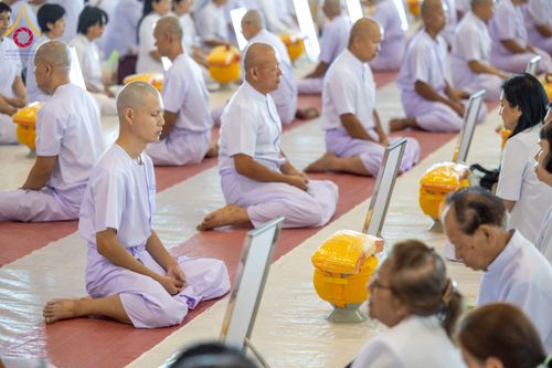 ภาพ No.277383:วันเสาร์ที่ 6 ธันวาคม พ.ศ. 2568 พิธีบรรพชาอุปสมบทและพิธีถวายบาตร โครงการอุปสมบทบูชาธรรมมหาปูชนียาจารย์ ประจำปี พ.ศ.2568 โครงการบวชพระนานาชาติ AEC และ WAB รุ่น CEO (นักบริหาร) รุ่นที่ 5 ณ โบสถ์พระไตรปิฏก วัดพระธรรมกาย