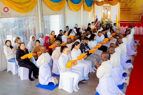 ภาพ No.231636:โครงการบรรพชาอุปสมบทหมู่ครั้งที่ 2 ณ วัดพระธรรมกายโจฮันเนสเบิร์ก ประเทศแอฟริกาใต้ วันอาทิตย์ 29 มิถุนายน พ.ศ. 2568