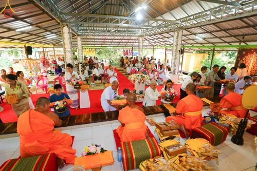 พิธีทอดกฐินสามัคคีทั่วไทย 5,000 วัด ณ ศูนย์ปฎิบัติธรรมแม่สรวย จ.เชียงราย วันที่ 19 พฤศจิกายน พ.ศ. 2566