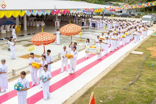 ภาพ No.268495:วันพฤหัสบดีที่ 23 ตุลาคม พ.ศ. 2568 พิธีทอดกฐินเพื่อสร้างกุฏิสงฆ์ ณ ศูนย์ปฏิบัติธรรมนานาชาติสะเดา จ.สงขลา