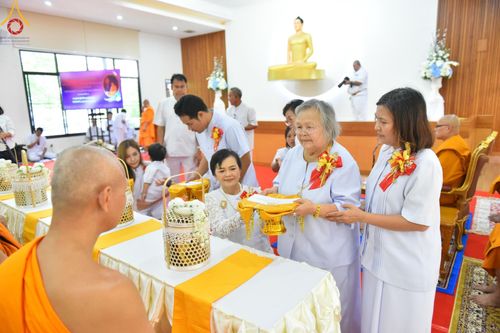 ภาพ No.132459:พิธีถวายมหาสังฆทานจันทบุรี 132 วัด บูชาธรรม 80 ปี หลวงพ่อธัมมชโย วันจันทร์ที่ 25 มีนาคม พ.ศ. 2567 ณ ศูนย์ปฏิบัติธรรมจันทบุรี