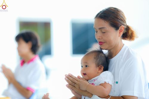 ภาพ No.85651:พิธีบุพเปตพลีครั้งที่ 138 ร่วมอุทิศบุญแด่หมู่ญาติที่ล่วงลับไปแล้ว และสืบทอดอายุพระพุทธศาสนา วันพุธที่ 16 สิงหาคม พ.ศ. 2566 (วันพระแรม 15 ค่ำ เดือน 8-8 ณ หอฉันคุณยายอาจารย์ฯ วัดพระธรรมกาย