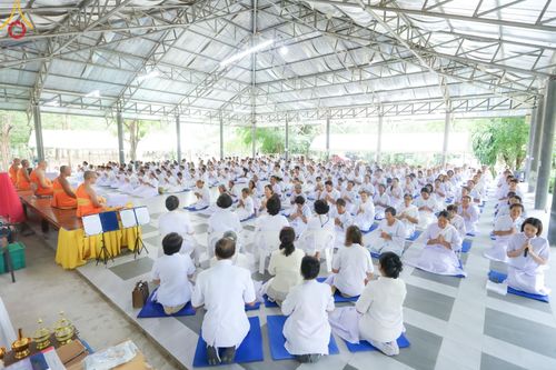 ภาพ No.158262:โครงการอบรมอุบาสก อุบาสิกาแก้ว  ตัวแทนทอดกฐิน 30,000 วัด ทั่วไทย บูชาธรรม 80 ปี หลวงพ่อธัมมชโย ระหว่างวันที่ 20-22 กันยายน พ.ศ. 2567 ณ จังหวัดบุรีรัมย์ รุ่นที่ 3