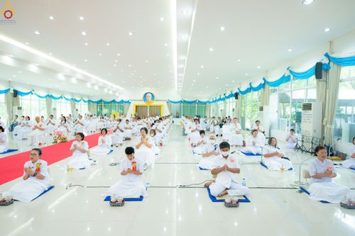 ภาพ No.260189:วันอาทิตย์ที่ 19 ตุลาคม พ.ศ. 2568 พิธีทอดกฐินสามัคคี  ณ ศูนย์ปฏิบัติธรรมและศูนย์อบรมเยาวชนเพชรบุรี  ต.ท่าแลง อ.ท่ายาง จ.เพชรบุรี