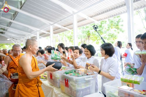 ภาพ No.148175:กิจกรรมเฉลิมพระเกียรติ สมเด็จพระนางเจ้าสิริกิติ์ พระบรมราชินีนาถ พระบรมราชชนนีพันปีหลวง เนื่องในโอกาสวันเฉลิมพระชนมพรรษา วันจันทร์ที่ 12 สิงหาคม พ.ศ. 2567 ณ อาคารโถงช้างฯ วัดพระธรรมกาย 