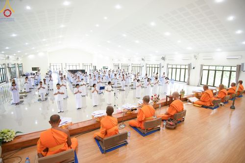 ภาพ No.153921:โครงการอบรมอุบาสก อุบาสิกาแก้ว รุ่นที่ 1 ตัวแทนทอดกฐินสามัคคีทั่วไทย 30,000 วัด บูชาธรรม 80 ปี หลวงพ่อธัมมชโย ระหว่างวันที่ 6-8 กันยายน พ.ศ. 2567 ณ ศูนย์ปฏิบัติธรรมสระบุรี อ.พระพุทธบาท จ.สระบุรี