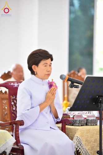 ภาพ No.152485:พิธียกฉัตรขาว 5 ชั้น กางกั้นถวายองค์พระประธาน อาคารปฏิบัติธรรมวัดสายสุวพรรณ ต.คลองสี่ อ.คลองหลวง จ.ปทุมธานี วันเสาร์ที่ 7 กันยายน พ.ศ. 2567