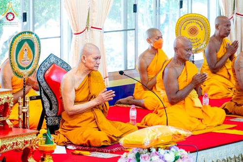 ภาพ No.195681:พิธีทอดผ้าป่าทำนุบำรุงศาสนสถาน ณ วัดคู้สลอดวุฒิโสภณ ต.คู้สลอด อ.ลาดบัวหลวง จ.พระนครศรีอยุธยา ในโครงการธรรมยาตรา กตัญญูบูชา มหาปูชนียาจารย์ พระมงคลเทพมุนี(สด จนฺทสโร) พระผู้ปราบมาร อนุสรณ์สถาน 7 แห่ง ปีที่ 13 วันที่ 13 มกราคม พ.ศ. 2568