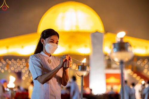 ภาพ No.125003:พิธีเวียนประทักษิณและจุดมาฆประทีป (ชุดที่ 2) ในวันมาฆบูชา เสาร์ที่ 24 กุมภาพันธ์ พ.ศ. 2567 ณ พระมหาธรรมกายเจดีย์ วัดพระธรรมกาย