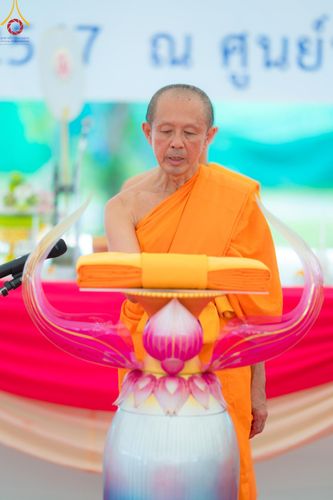 ภาพ No.137050:พิธีทอดผ้าป่าโครงสร้างเหล็กค้ำฟ้ามหามงคล อาคาร 80 ปี หลวงพ่อธัมมชโย ณ ศูนย์ปฏิบัติธรรมวิหารแดง ต.เจริญธรรม อ.วิหารแดง จ.สระบุรี วันที่ 19 พฤษภาคม พ.ศ. 2567