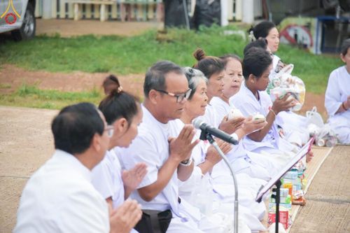 ภาพ No.155404:โครงการอุบาสกแก้ว อุบาสิกาแก้ว รุ่นที่ 2 ตัวแทนทอดกฐินสามัคคีทั่วไทย 30,000 วัด บูชาธรรม 80 ปี หลวงพ่อธัมมชโย ศูนย์ปฏิบัติธรรมเพชรบูรณ์ ต.นาป่า อ.เมือง จ.เพชรบูรณ์