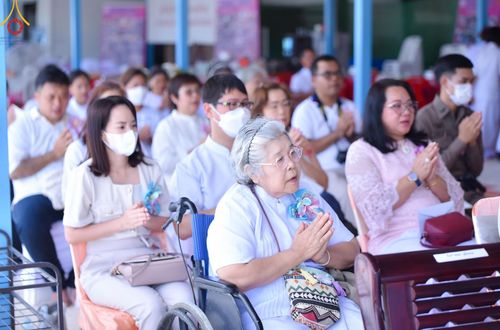 ภาพ No.142994:พิธีทอดผ้าป่าสามัคคีเพื่อสมทบทุนสร้างหอฉัน ๑๑๓ ปี  คุณยายอาจารย์มหารัตนอุบาสิกาจันทร์ขนนกยูง ครั้งที่ ๙ วันอาทิตย์ที่ ๓๐  มิถุนายน พ.ศ. ๒๕๖๗ ณ ศูนย์การศึกษาจอมบึง ต.รางบัว อ.จอมบึง จ.ราชบุรี