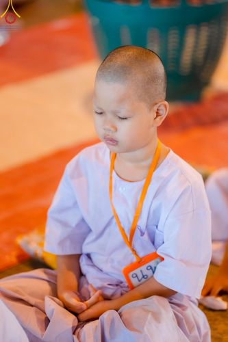 ภาพ No.214580:วันศุกร์ที่ 4 เมษายน พ.ศ.2568 นาคธรรมทายาทตักบาตรพระพี่เลี้ยง ในโครงการบรรพชาสามเณร ฟื้นฟูพระพุทธศาสนาทั่วไทย ณ วิหารคด 22 วัดพระธรรมกาย