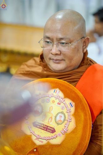 ภาพ No.261460:วันที่ 26 ตุลาคม พ.ศ. 2568 พิธีทอดกฐินสามัคคีไทย-เมียนมา บูชาธรรมอายุวัฒนมงคล 81 ปี หลวงพ่อธมฺมชโย ณ วัดมินจาวน์ ประเทศสาธารณรัฐแห่งสหภาพเมียนมา 