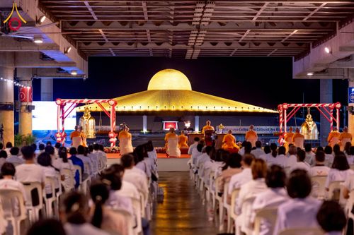 ภาพ No.217392:วันเสาร์ที่ 12 เมษายน พ.ศ. 2568 พิธีฉลองชัยชิตังเม สวดธัมมจักกัปวัตนสูตร ครบ 7,277,818,181 จบ ณ วัดพระธรรมกาย จังหวัดปทุมธานี