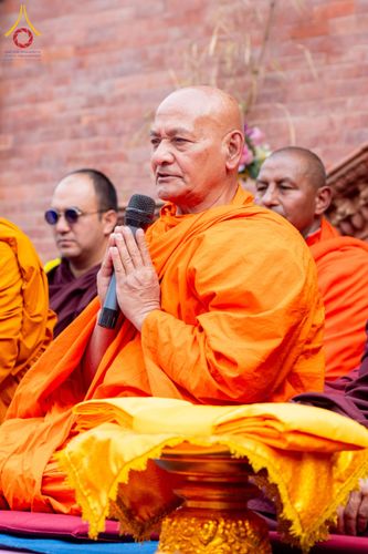 ภาพ No.209758:วันที่ 28 กุมภาพันธ์ พ.ศ.2568 พิธีเปิดโครงการบวชสามเณร พิธีถวายไทยธรรม พิธีขอขมามอบผ้าไตร  ณ เมืองปาตัน ประเทศเนปาล