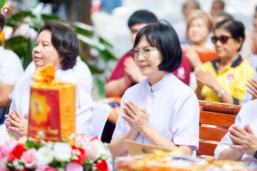 ภาพ No.252530:วันที่ 11 ตุลาคม พ.ศ. 2568 พิธีทอดกฐินสามัคคีทั่วไทย 30,000 วัด โดยคณะศิษยานุศิษย์ บูชาธรรม 81 ปี หลวงพ่อธัมมชโย ณ วัดโคกมะตูม อ.เมืองสระบุรี จ.สระบุรี