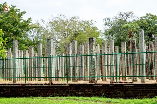 ภาพ No.264466:วันที่ 23 ตุลาคม พ.ศ. 2568 พิธีทอดกฐินสมทบ วัดกัลยาณมิตรต่างประเทศ  บูชาธรรม 81 ปี หลวงพ่อธัมมชโย  ณ วัดศรีอโรคา รามายา , วัดศรีธรรมราชา , วัดเปรดีปะกันเด วิหารายา ในเมืองมาตะเล ประเทศศรีลังกา 