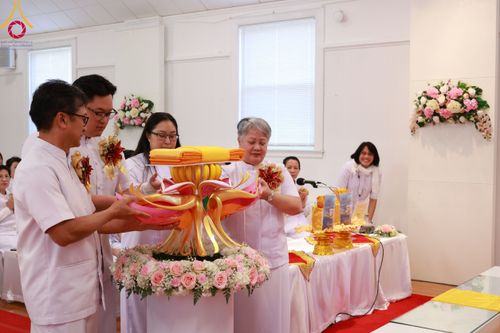 ภาพ No.98145:พิธีทอดกฐินสมปรารถนา วัดพระธรรมกายบอสตัน รัฐแมสซาชูเสตส์ ประเทศสหรัฐอเมริกา วันที่ 19 พฤศจิกายน พ.ศ. 2566