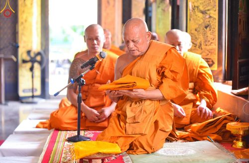 ภาพ No.163386:โครงการกฐินสามัคคีทั่วไทย 30,000 วัด บูชาธรรม 80 ปี หลวงพ่อธัมมชโย โดย คณะศิษยานุศิษย์วัดพระธรรมกาย ณ วัดหนองกระโดน อ.เมือง จ.นครปฐม วันที่ 19 ตุลาคม พ.ศ. 2567