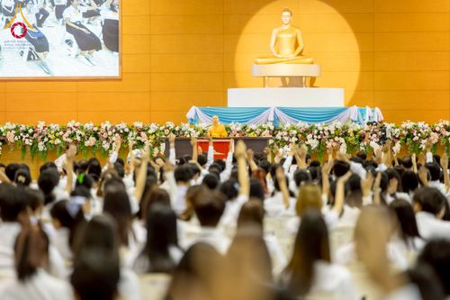 ภาพ No.273135:วันที่ 22 พฤศจิกายน พ.ศ. 2568 การอบรม SUPERVISOR รอบ Final Course โครงการตอบปัญหาธรรมะ "ทางก้าวหน้า" ครั้งที่ 43 ณ ห้องแก้วสารพัดนึก 1 สภาธรรมกายสากล วัดพระธรรมกาย จ.ปทุมธานี