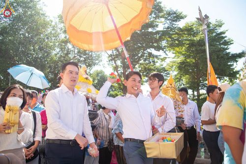 ภาพ No.98518:พิธีทอดกฐินสามัคคีทั่วไทย 5,000 วัด ณ วัดหนองปรง จ.ปทุมธานี วันที่ 25 พฤศจิกายน พ.ศ. 2566