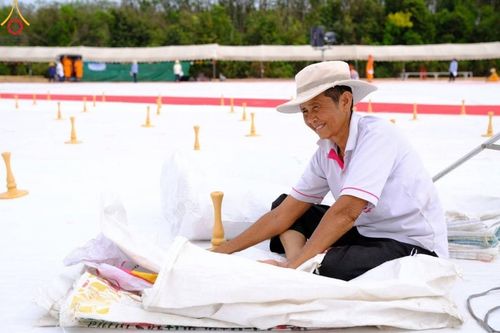 ภาพ No.128625:V.33 รวมพลังเพื่อบางกล่ำ การเตรียมงานของเจ้าหน้าที่หน่วยงานต่างๆ เพื่องานธรรมยาตราอัญเชิญพระบรมสารีริกธาตุ ประดิษฐาน ณ มหารัตนเจดีย์สิริปทุมสวรรค์ (เจดีย์อริยพุทธะ 5 พระองค์) ศูนย์ปฏิบัติธรรมภาคใต้ อ.บางกล่ำ จ.สงขลา ระหว่างวันที่ 9-10 มีนาคม พ.ศ. 2567