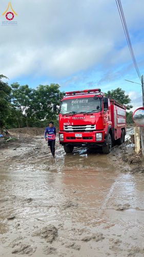 ภาพ No.159647:ฟื้นฟูเชียงราย! ปทุมธานีส่งเครื่องจักรกลสาธารณภัยลงพื้นที่อุทกภัยเร่งช่วยเหลือประชาชน วันที่ 29 กันยายน พ.ศ. 2567 ณ ลานจอดรถ P2 วัดพระธรรมกาย อ.คลองหลวง จ.ปทุมธานี