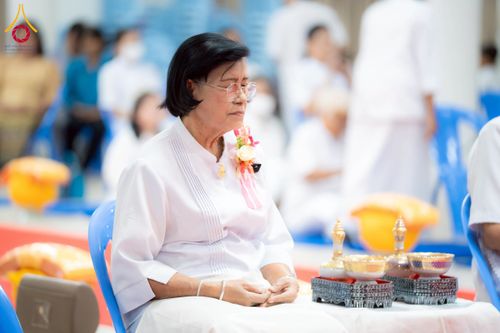 ภาพ No.278231:วันศุกร์ที่ 5 ธันวาคม พ.ศ. 2568 (วันพ่อแห่งชาติ) พิธีบรรพชาอุปสมบทหมู่ธรรมทายาท จำนวน 16 รูป โครงการบรรพชาอุปสมบทหมู่ รุ่นบูชาธรรมมหาปูชนียาจารย์ ประจำปี 2568  ณ ศูนย์ปฏิบัติธรรมและอบรมเยาวชนพระนครศรีอยุธยา จ.พระนครศรีอยุธยา