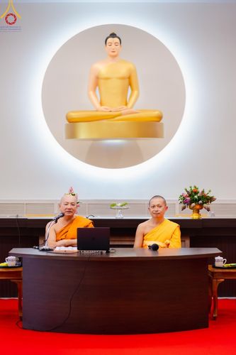 ภาพ No.153618:โครงการปฏิบัติธรรม อุบาสก อุบาสิกาแก้ว รุ่นที่ 1  ผู้แทนทอดกฐินสามัคคีสามหมื่นวัดทั่วไทย ระหว่างวันที่ 6-8 กันยายน พ.ศ. 2567 ณ ธุดงคสถานชลบุรี