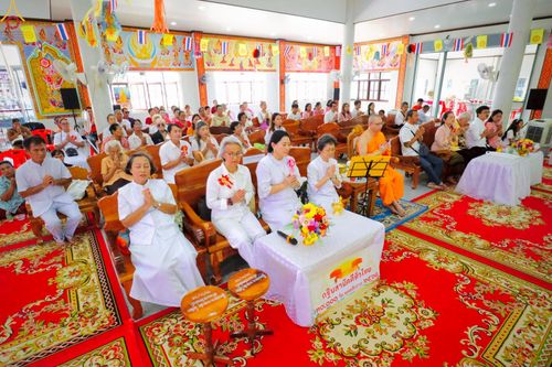 ภาพ No.265763:วันที่ 12 ตุลาคม พ.ศ. 2568 พิธีทอดกฐินสามัคคีทั่วไทย ณ วัดหลังถ้ำ ต.ท่าตูม อ.ศรีมหาโพธิ จ.ปราจีนบุรี โดยคณะศิษยานุศิษย์ บูชาธรรม 81 ปี หลวงพ่อธัมมชโย