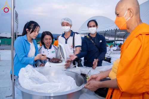 ภาพ No.118856:พิธีถวายภัตตาหารเป็นสังฆทาน แด่คณะพระธรรมยาตรา ปีที่ 12 วันที่ 26 มกราคม พ.ศ. 2567 ณ อนุสรณ์สถานบางปลา จ.นครปฐม