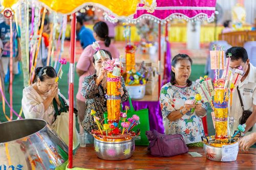 ภาพ No.167050:พิธีทอดกฐิน ณ วัดอัยยิการาม จ.ปทุมธานี ในโครงการกฐินสามัคคีทั่วไทย 30,000 วัด บูชาธรรม 80 ปี หลวงพ่อธัมมชโย โดยคณะศิษยานุศิษย์วัดพระธรรมกาย วันที่ 23 ตุลาคม พ.ศ. 2567