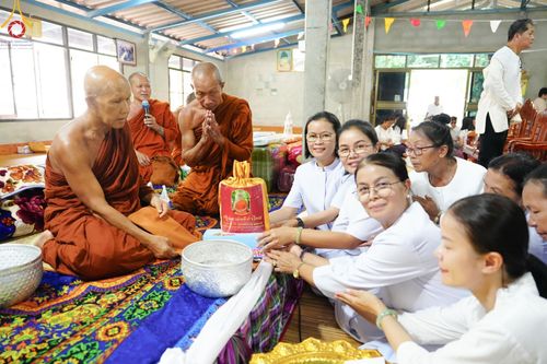 ภาพ No.170158:พิธีทอดกฐิน ณ วัดถ้ำสะแกทอง อ.หนองวัวซอ จ.อุดรธานี ในโครงการกฐินสามัคคีทั่วไทย 30,000 วัด บูชาธรรม 80 ปี หลวงพ่อธัมมชโย โดยคณะศิษยานุศิษย์วัดพระธรรมกาย วันที่ 27 ตุลาคม พ.ศ. 2567