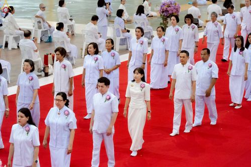 ภาพ No.247049:วันที่ 21 กันยายน พ.ศ. 2568 งานบุญวันอาทิตย์ พิธีจุดเทียนใจ ไฟนิรันด์ อนันตชัย ณ วัดพระธรรมกาย จ.ปทุมธานี