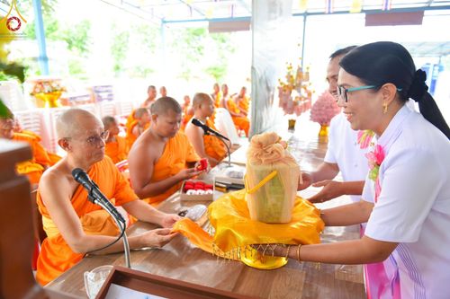 ภาพ No.138465:พิธีทอดผ้าป่าสามัคคี เพื่อสมทบทุนสร้างหอฉัน ๑๑๓ปี คุณยายอาจารย์มหารัตนอุบาสิกาจันทร์ขนนกยูง ครั้งที่ ๘ ในวันศุกร์ ที่ ๒๔ พฤษภาคม พ.ศ. ๒๕๖๗ ณ ศูนย์การศึกษาจอมบึง ต.รางบัว อ.จอมบึง จ.ราชบุรี