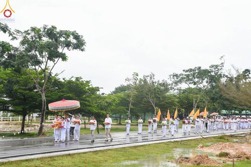 ภาพ No.96145:กฐินสามัคคี ฉลองวิหารพระมงคลเทพมุนี (สด จนฺทสโร) ณ ศูนย์ปฏิบัติธรรมภาคใต้ อ.บางกล่ำ จ.สงขลา วันที่ 19 พฤศจิกายน พ.ศ. 2566