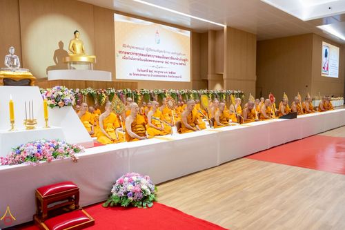 ภาพ No.234908:พิธีเจริญพระพุทธมนต์ ปฎิบัติธรรมเจริญสมาธิภาวนา และพิธีทำบุญตักบาตร เพื่อถวายเป็นพระราชกุศลแด่พระบาทสมเด็จพระวชิรเกล้าเจ้าอยู่หัว เนื่องในโอกาสวันเฉลิมพระชนมพรรษา 28 กรกฎาคม พ.ศ. 2568 ณ ห้องแก้วสารพัดนึก 2 วัดพระธรรมกาย อ.คลองหลวง จ.ปทุมธานี
