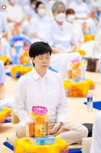 ภาพ No.85758:พิธีถวายคิลานเภสัชและอุปกรณ์การแพทย์ บูชาธรรมเนื่องในวันธรรมชัย วันที่ 19 สิงหาคม พ.ศ. 2566 ณ ห้องแก้วสารพัดนึก วัดพระธรรมกาย