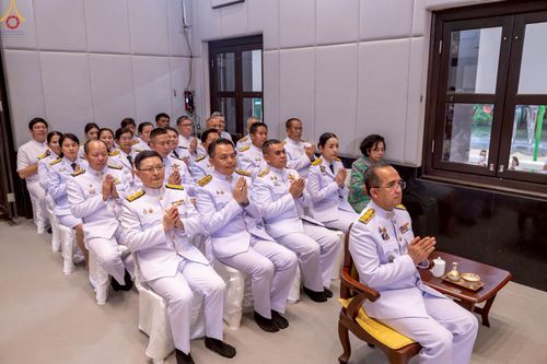 ภาพ No.230925:วันอังคารที่ 1 กรกฎาคม พ.ศ. 2568 ผู้ว่าราชการจังหวัดปทุมธานี เป็นประธานพิธีต้อนรับ สัญญาบัตร พัดยศ พระครูสัญญาบัตรสายต่างประเทศ วัดพระธรรมกาย ประจำปี พ.ศ. 2568 จำนวน 19 รูป