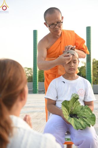 ภาพ No.133202:พิธีตัดปอยผม ธรรมทายาท โครงการสามเณรฟื้นฟูพระพุทธศาสนาทั่วไทย ณ ศูนย์ปฏิบัติธรรมวิหารแดง ตำบลเจริญธรรม อำเภอวิหารแดง จ.สระบุรี  วันที่ 31  มีนาคม พ.ศ. 2567