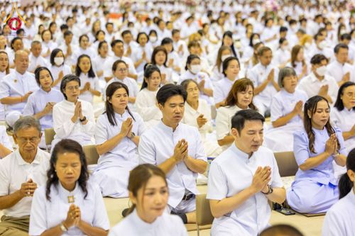 ภาพ No.209526:วันอาทิตย์ที่ 2 มีนาคม พ.ศ. 2568 พิธีบูชาข้าวพระ ณ สภาธรรมกายสากล วัดพระธรรมกาย