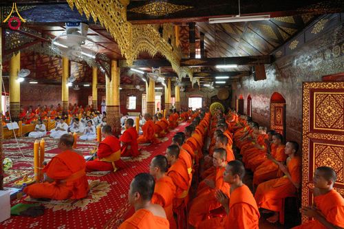 ภาพ No.144337:พิธีถวายเทียนพรรษา, พิธีสืบชะตาหลวง, พิธีถวายสังฆทาน และ พิธีถวายทุนการศึกษา บูชาธรรม ๘๐ ปี พระครูบาไชยบูลย์ ธัมมชโย วันจันทร์ที่ ๑๕ กรกฏาคม พ.ศ. ๒๕๖๗ ณ วัดราชฐานหลวงหัวข่วง เมืองเชียงตุง สาธารณรัฐแห่งสหภาพเมียนมาร์