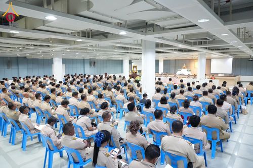 ภาพ No.122967:อำเภอคลองหลวง จัดประชุมกำนัน ผู้ใหญ่บ้าน แพทย์ประจำตำบล ผู้ช่วยผู้ใหญ่บ้าน สารวัตรกำนัน ฯลฯ ประจำเดือนกุมภาพันธ์ พ.ศ. 2567 ณ วัดพระธรรมกาย